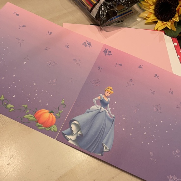 Baby & Toddler Scrapbook Ideas Book with loose paper bundle - Picture 6 of 13